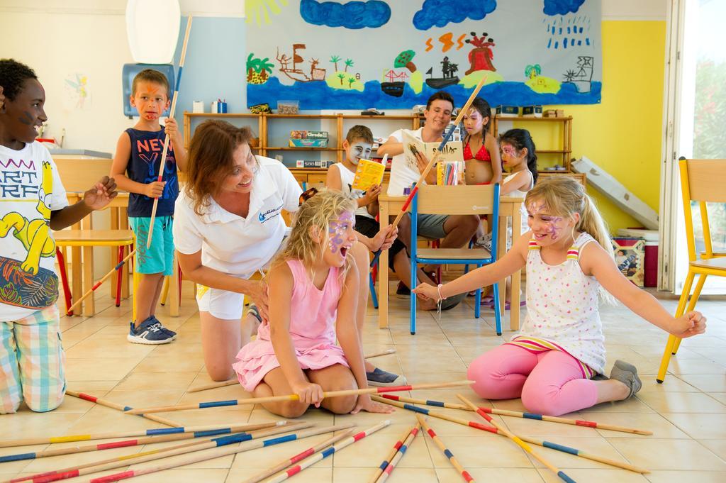 פור-א-נובל Goelia Le Village Club Marin מראה חיצוני תמונה